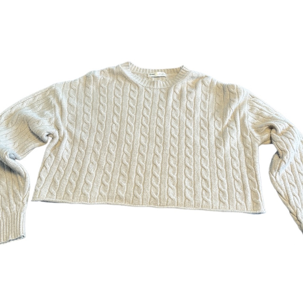 Pull&Bear Cropped Cable Knit Sweater – Size M